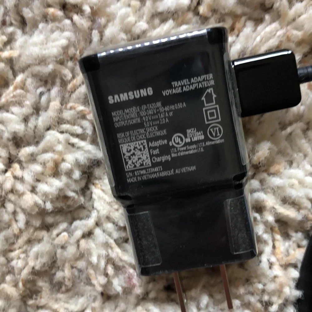 Fast Samsung phone charger